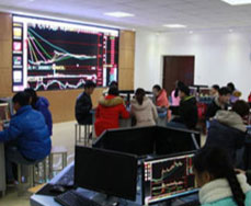 學(xué)生(sheng)互聯(lian)網金融實訓課 學(xué)生(sheng)互聯(lian)網金融實訓課